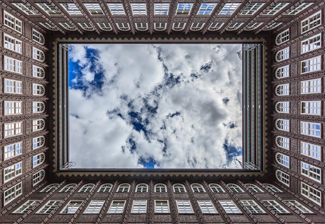 ルーブル美術館周辺歴史地区（Pixabay / LoboStudioHamburg）