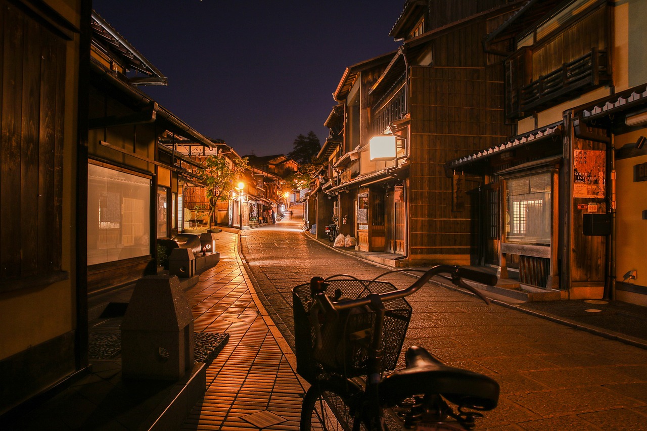 混雑する京都の寺社