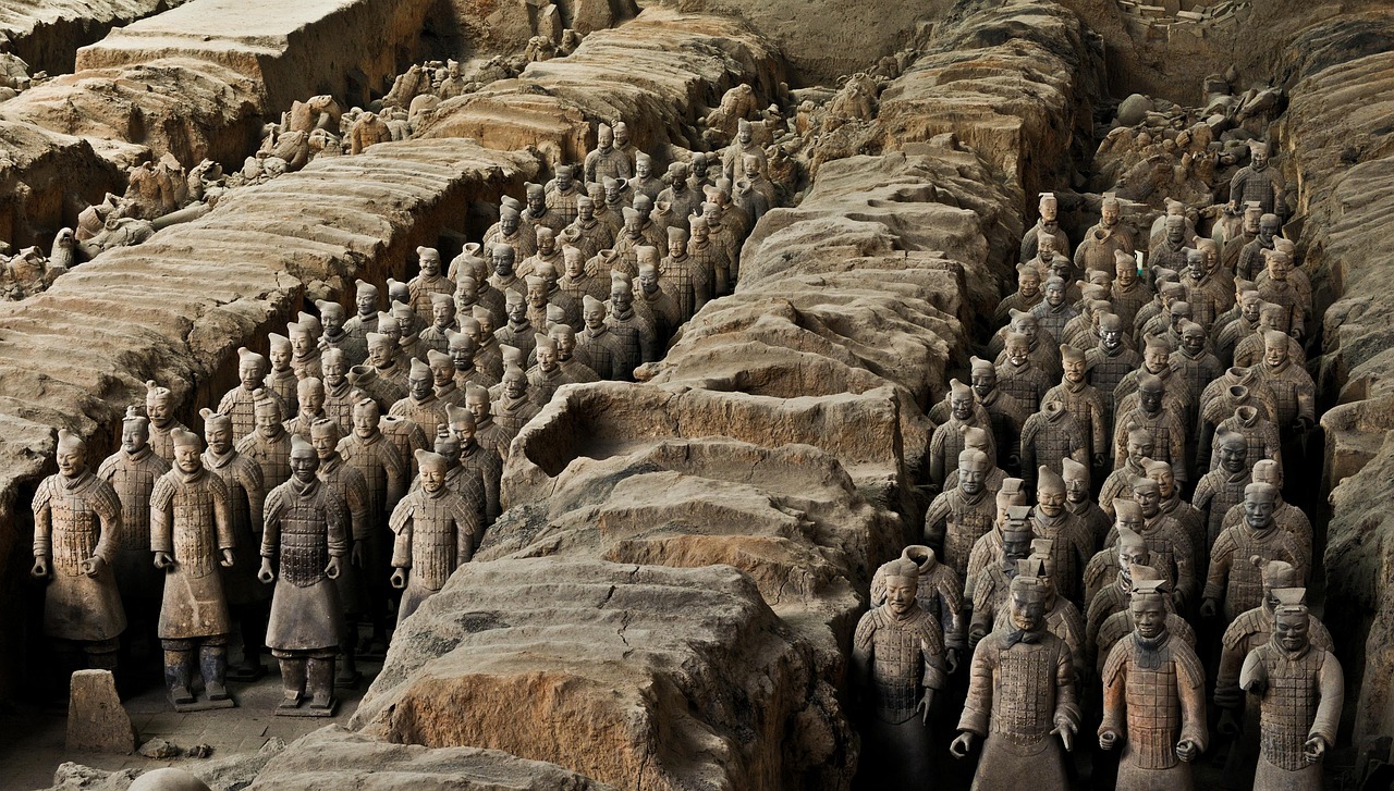 兵馬俑の壮大な光景