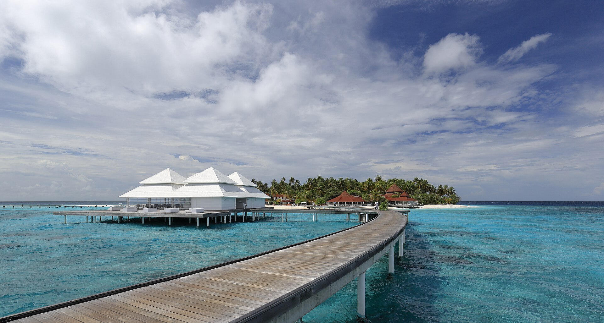 maldives water villas travel cost